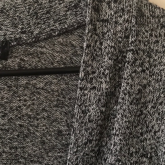 Gray hugger cardigan - Picture 3 of 3